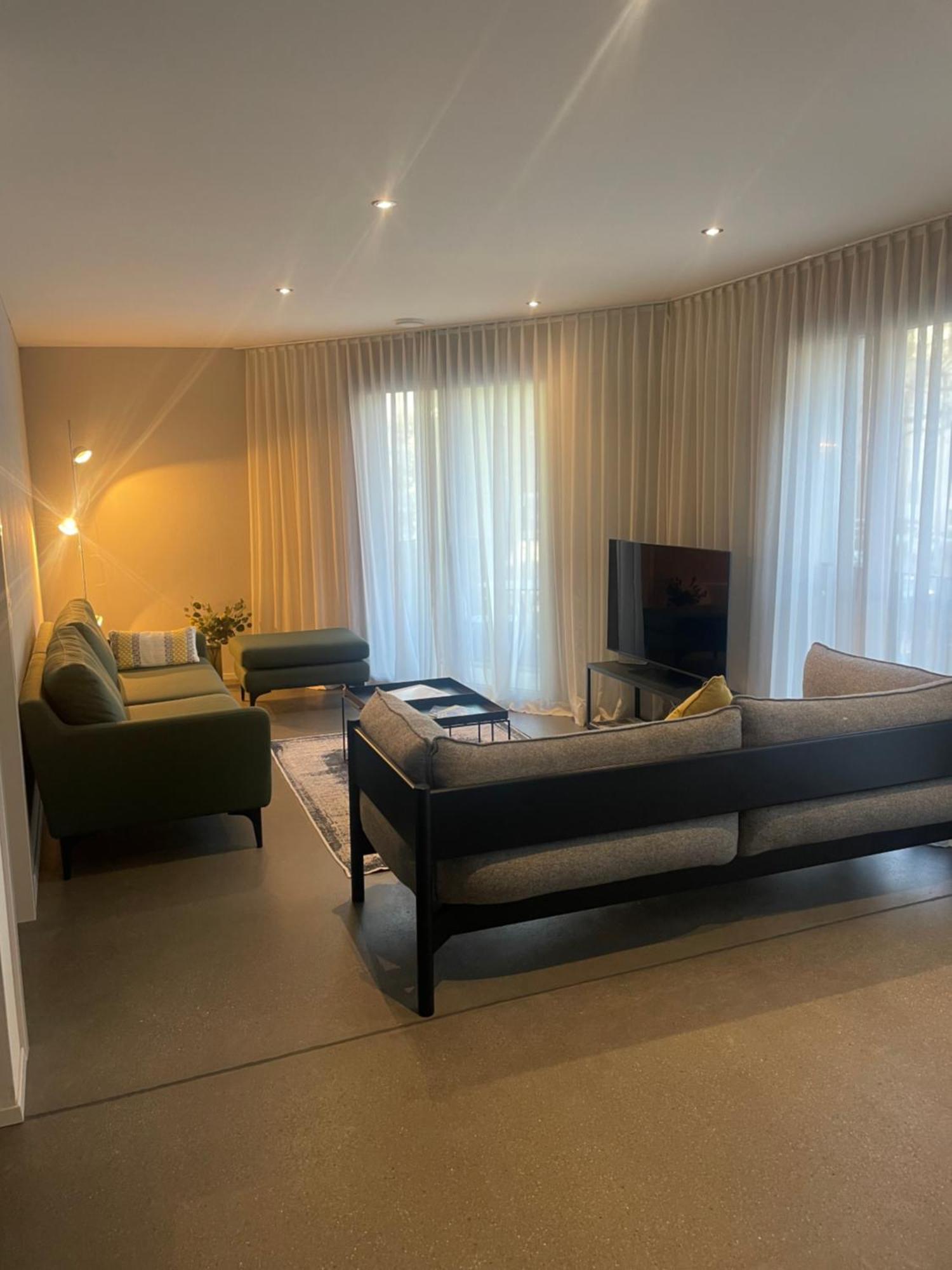 Modern City Apartments Интерлакен Екстериор снимка