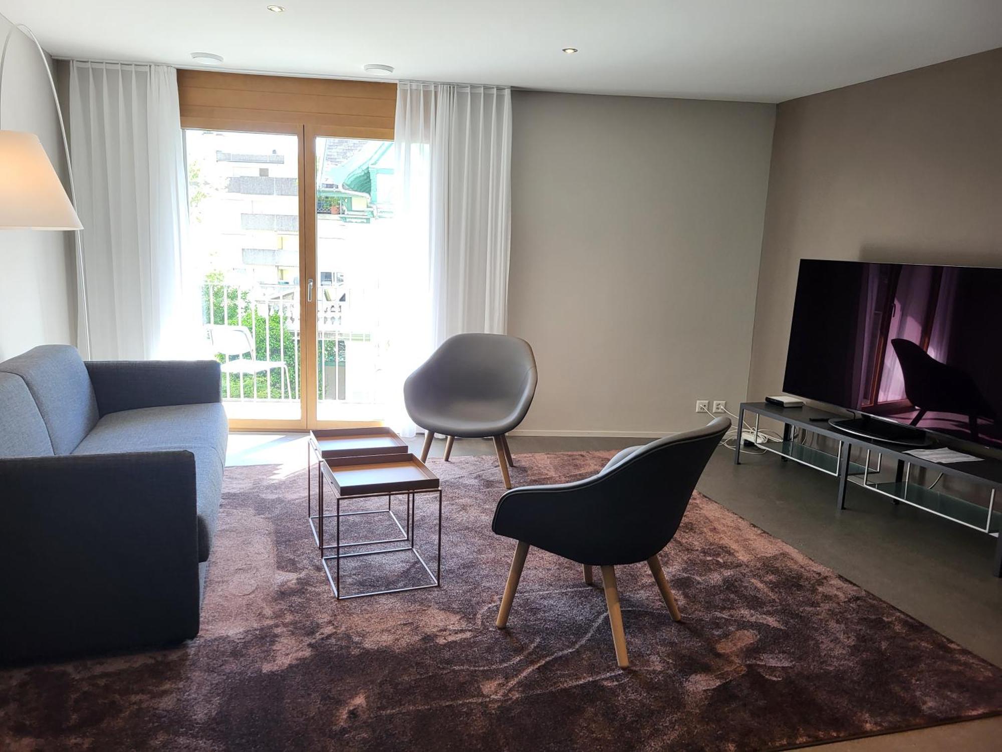 Modern City Apartments Интерлакен Екстериор снимка