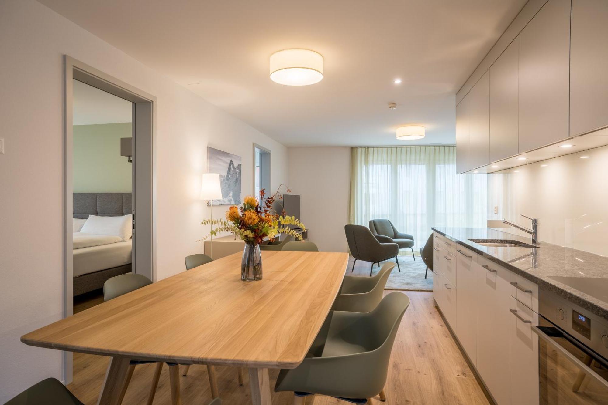 Modern City Apartments Интерлакен Екстериор снимка
