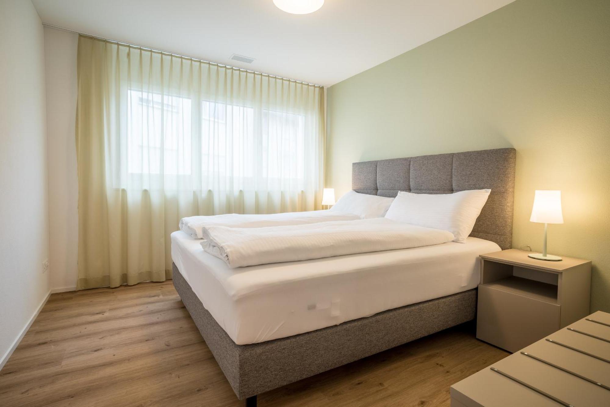 Modern City Apartments Интерлакен Стая снимка