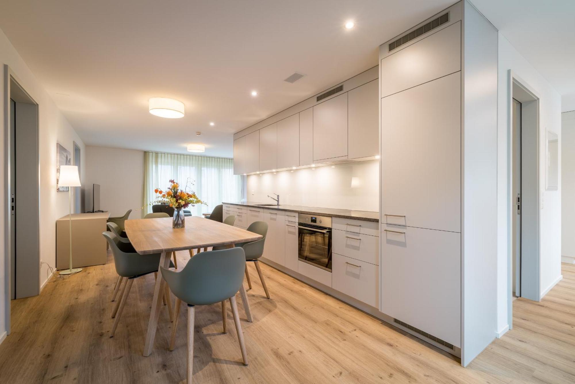 Modern City Apartments Интерлакен Стая снимка